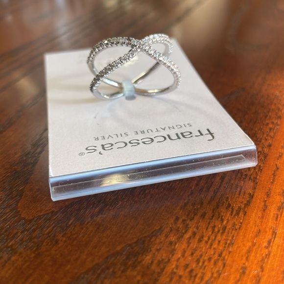Francesca’s X Shaped Signature Silver Ring Size 7 Sterling Silver Cubic Zirconia - Picture 6 of 9